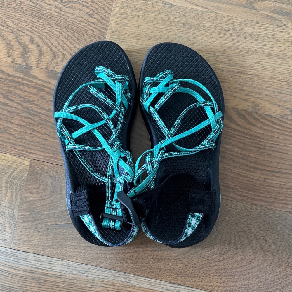 Chaco- teal size W5